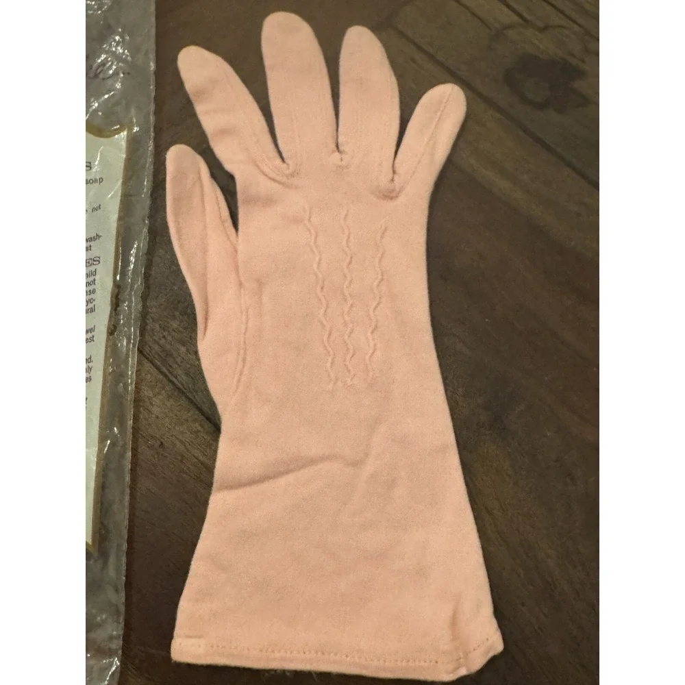 Vintage Pink Flamingo Gauntlet Fashion Gloves‎ Size 7.5 Bracelet Length Women
